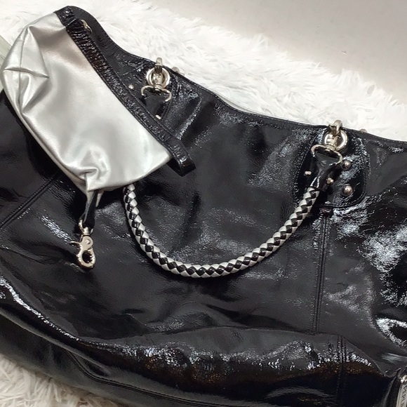 Perlina shiny black patent large tote bag - Picture 16 of 16